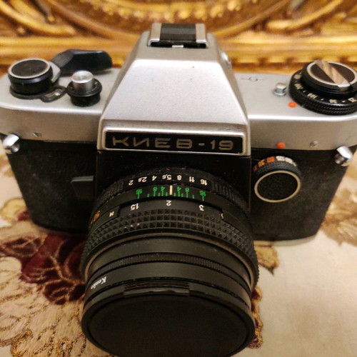 KIEV 19 camera used with leather case