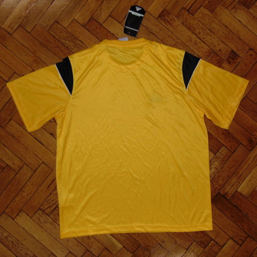 Adidas football training shirt new, size L, yellow
