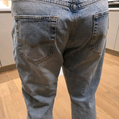 Gallery Dept. jeans new with vintage look and raw hem