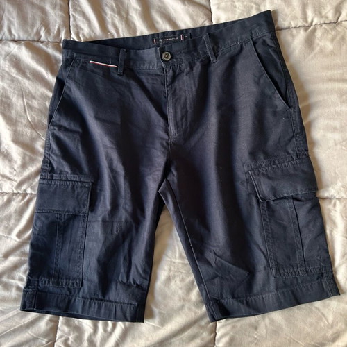 Βερμούδα Tommy Hilfiger σαν καινούργια, ανδρική, μπλε, με τσέπες