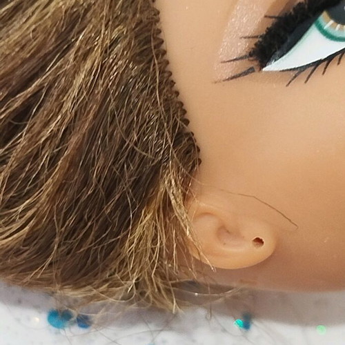 Bratz Wild Wild West 2nd Edition Yasmin Nude used with flaws