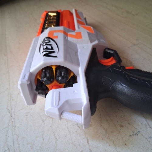 Nerf Ultra 2 toy gun with 20 sonic blaster darts