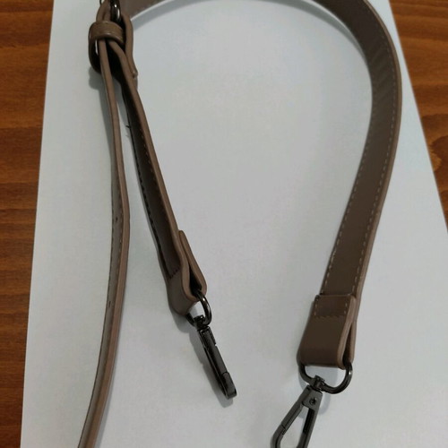 Leather adjustable straps for women's bag like new, set of 2
