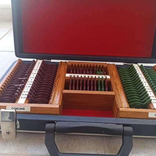 Test crystal case new, 95 pieces