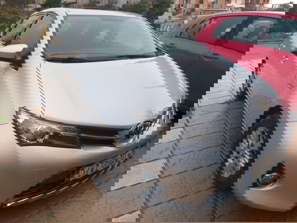 TOYOTA AURIS 1.800 136HP ΥΒΡΙΔΙΚΟ ΑΥΤΟΜΑΤΟ