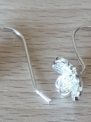 Elegance flower pattern earrings, silver