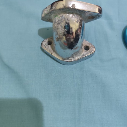 Carburetor side neck with rosette for moped used
