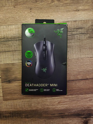 Razer DeathAdder V2 Mini gaming mouse like new