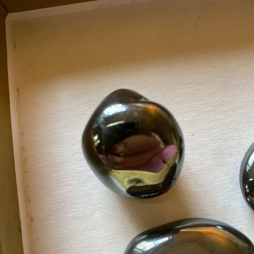 Semi-precious stones new, pack of 3, likely agate