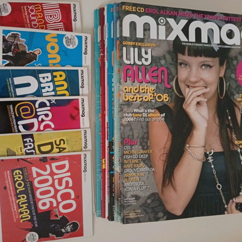 Mixmag magazines like new, pack of 6 with electronic music CDs