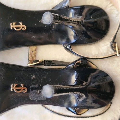 Juicy Couture patent leather sandals used, comfortable heel, size 39, black