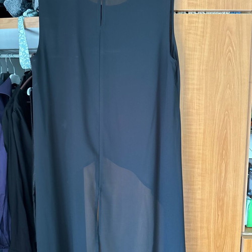 BSB long blouse like new, black, size M