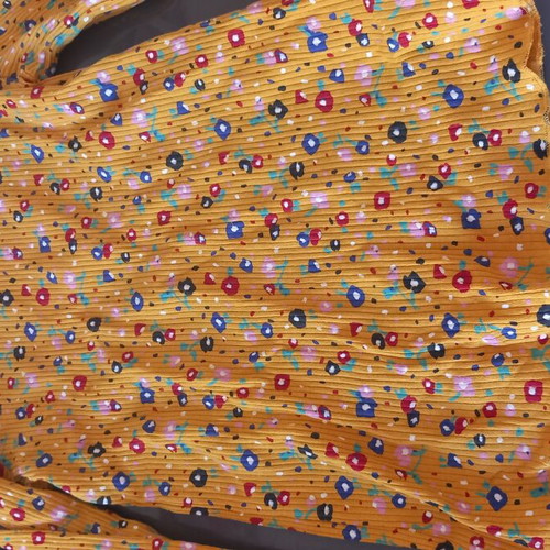 Sweatshirt dress and fitted t-shirt pack like new, ages 6 and 8
