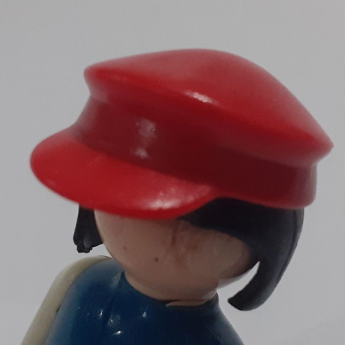 Playmobil red hat #269 like new