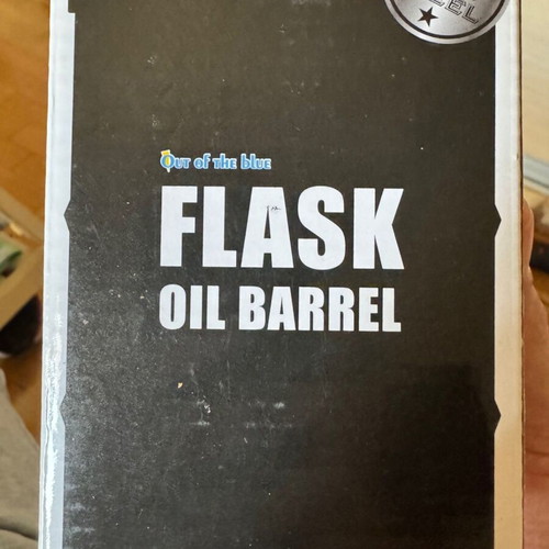 Flask Oil Barrell 590ml new