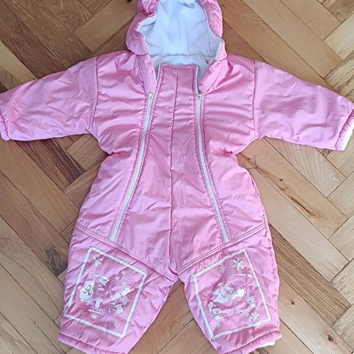 Eskimos baby snowsuit like new