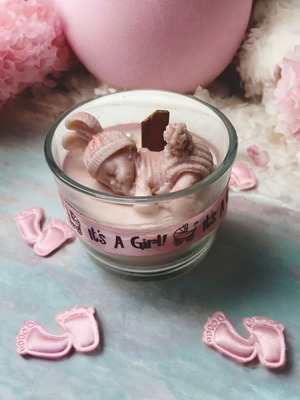 Handmade scented Baby Shower candle "It’s a Girl" with natural soy wax