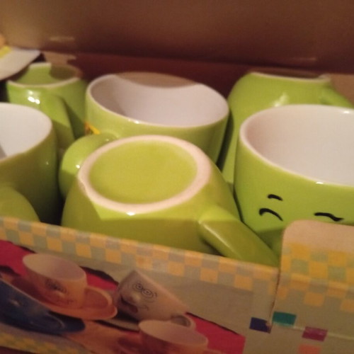 Mugs with Saucers Set of 6 Green Light Used