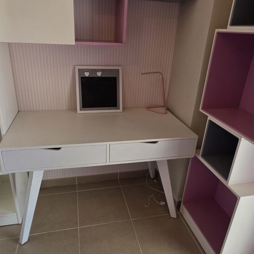 Desk and bookshelf set for children's room