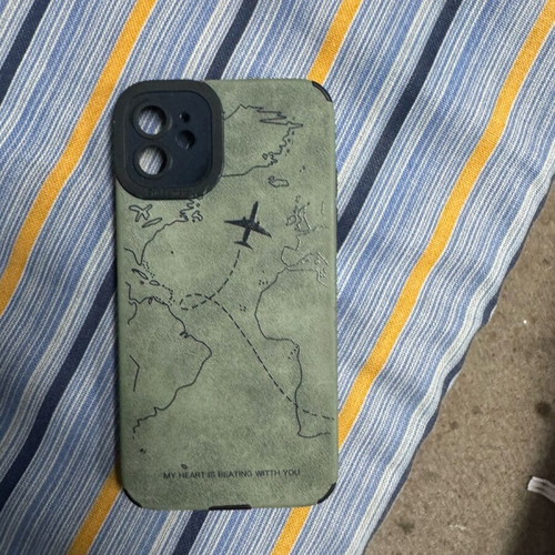 iPhone 11 cases like new