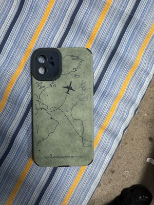 iPhone 11 cases like new