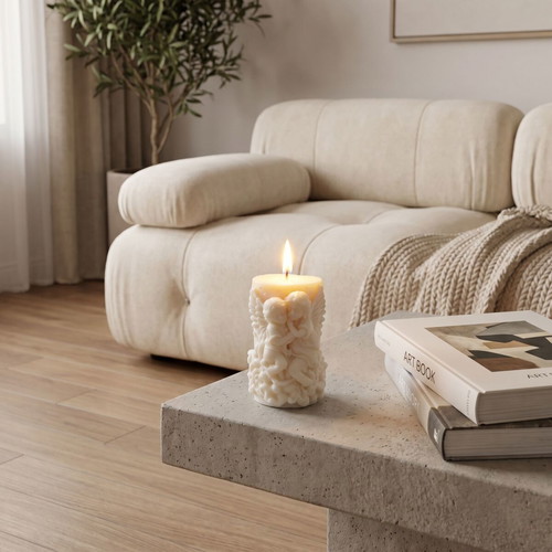 Scented plant-based candle with golden orchid aroma and angel design