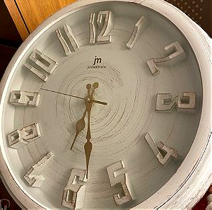 Επιτοίχιο μεγάλο ρολόι. Ασπρο-γκρί με πατίνια χρυσό ματ. 37 διάμετρος.
