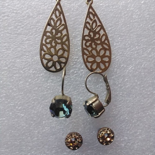 Three pairs of earrings like new, gold and silver colors