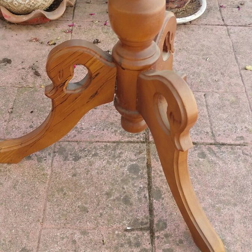 Wooden side table like new, diameter 55cm, height 60cm