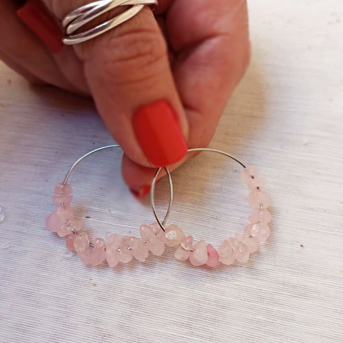 Hoop earrings with rose quartz chips new