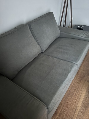 Two-seater sofa like new, comfortable with soft seat
