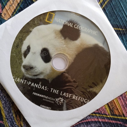 Giant Panda The Last Refuge DVD like new, documentary with subtitles