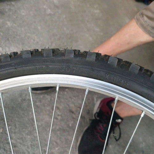 Clermont Teen Bicycle with Lock Like New