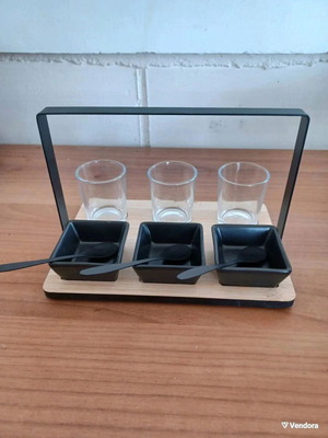 Modern aperitif serving set