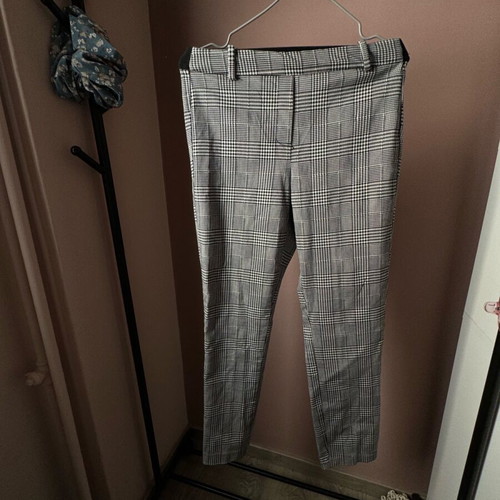 Office tapered pants H&M like new, checkered