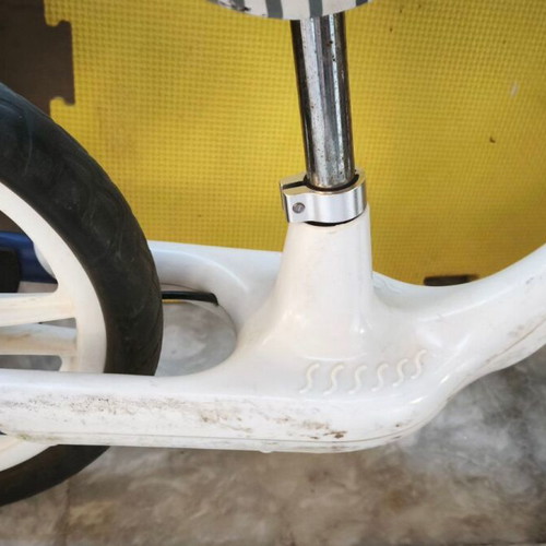 Lionelo Arie Indygo Balance Bike used with brake and footrest