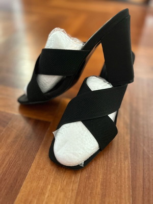 Black women's mules like new with high heel and square toe