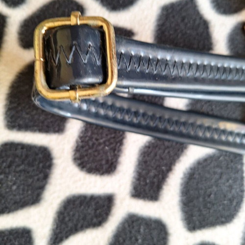 Black bag strap like new with adjustable length