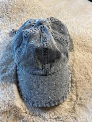 Denim cap with visor like new, light blue, one size