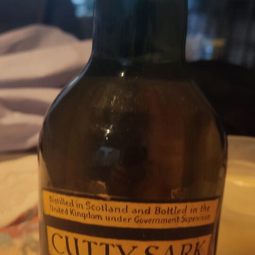 Catty Sark 1970-80 sealed whisky bottle like new
