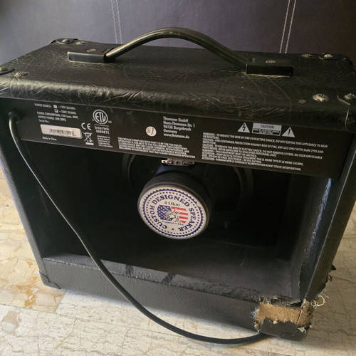 Harley Benton HB20R guitar amplifier like new