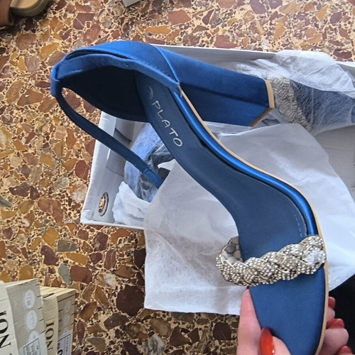 Blue platform sandals with thick heel and gold rhinestones, size 39