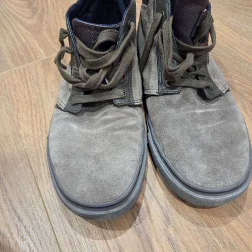 Wrangler men's boots size 44, grey suede with memory foam