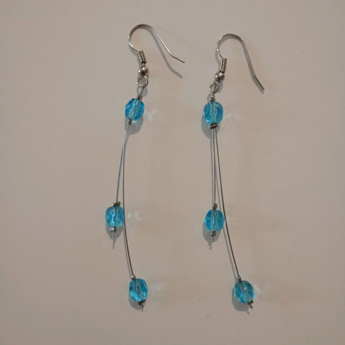 Earrings unused with blue beads