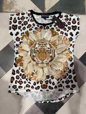 T-shirt with tiger new with tag, XL, multicolor