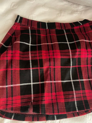 Marks & Spencer plaid skirt for girls 10-12 years, black and red