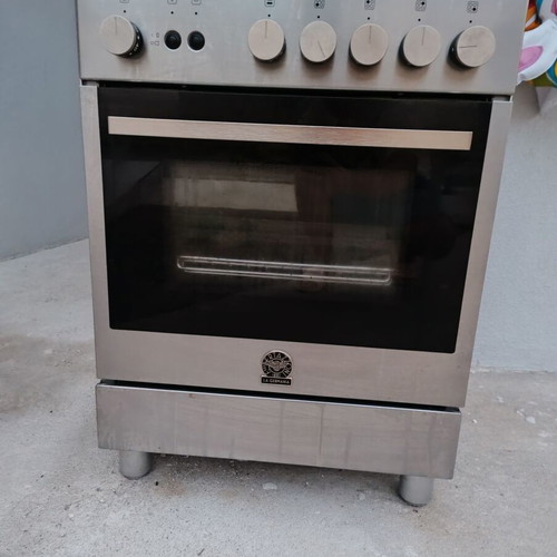La Germania gas stove with oven and fan