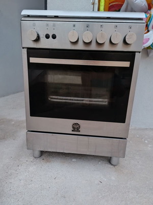 La Germania gas stove with oven and fan
