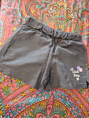 Girls' Hello Kitty shorts size 140 cm like new, gray