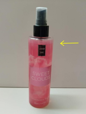 Lavish Care Body Mist 200ml Sweet Clouds like new, marshmallow scent